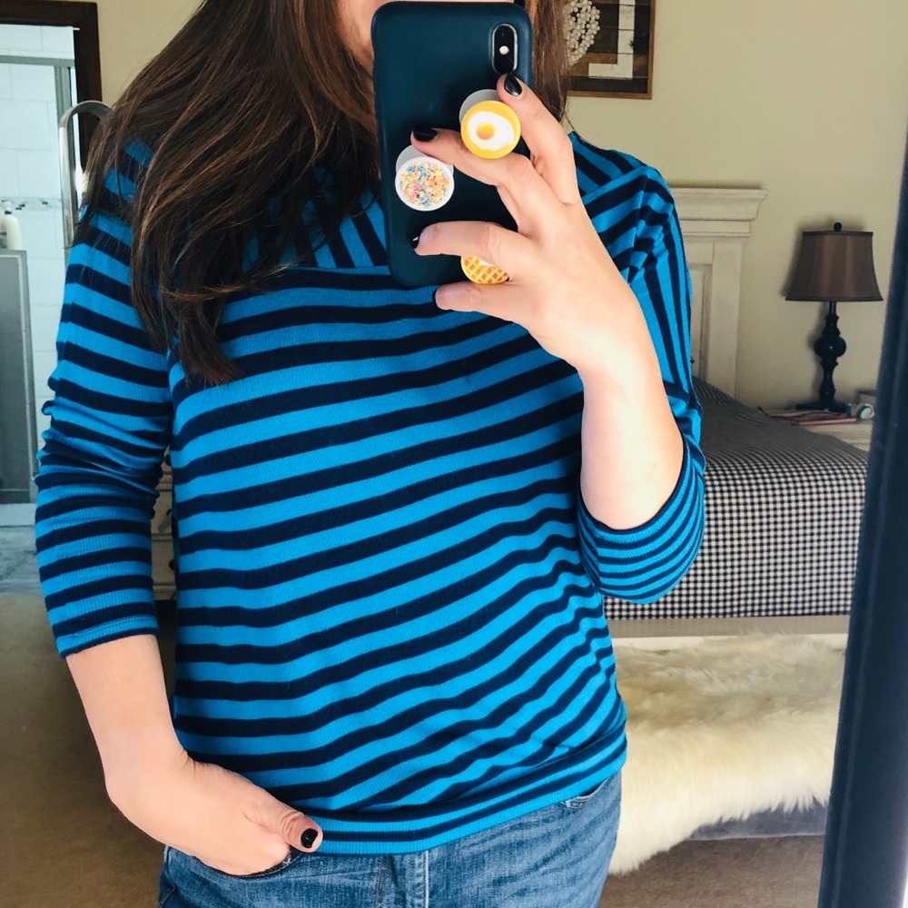 ANTHROPOLOGIE Bordeaux 3/4 Sleeve Top